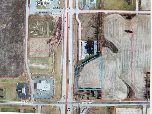 6076 E Corridor Dr, Marion, IN 46953